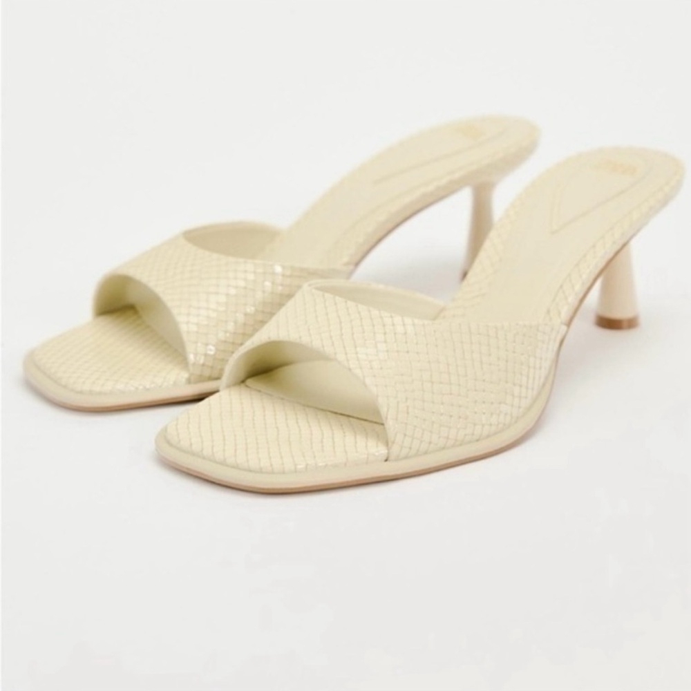 Zara Cream Sandal heels, size 8, barely worn